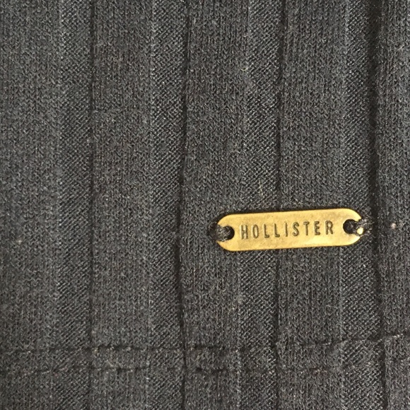 Hollister Navy women's Size Xsmall California Casual Wear Must Have Collection - Picture 3 of 4